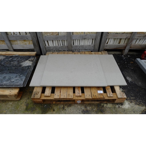 3314 - 1 pallet containing 2 pieces of light coloured polished stone kitchen worktop approx 89cm x 70cm & 1... 