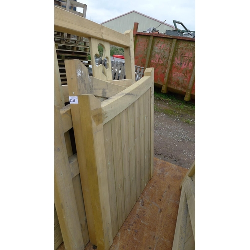 3325 - A pair of wooden gates each approx 1.02m wide / 1.20m (at high end)