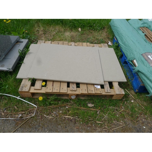 3269 - 1 pallet containing 2 pieces of light coloured polished stone kitchen worktop approx 89cm x 70cm & 1... 