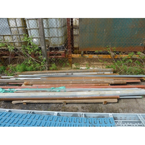 3281 - 1 pallet containing a quantity of various metal including angle, tube, threaded bar, box section etc