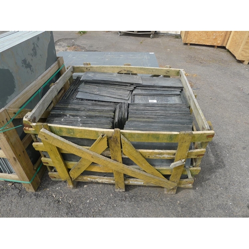 3295 - 1 crate containing a quantity of approx 600 roof slates each approx 9