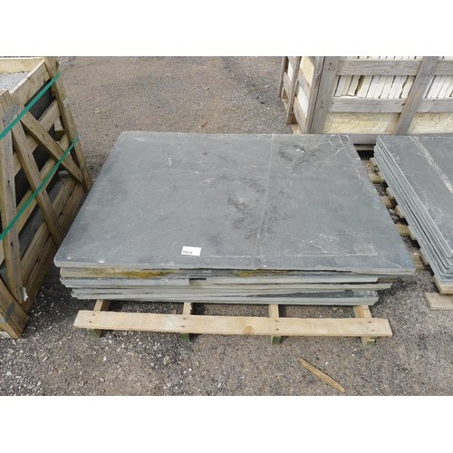 3305 - 1 pallet containing 10 various size slate slabs