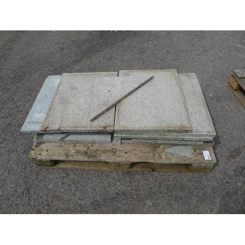 3307 - 1 pallet containing a quantity of various size granite tiles