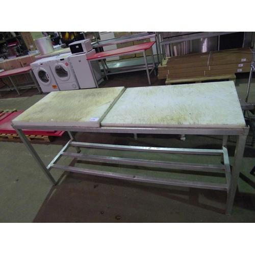 1725 - 1 long aluminium catering type table frame with chopping board top