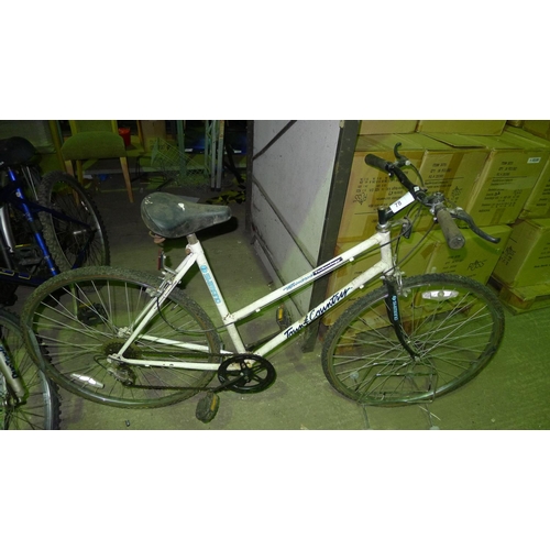 78 - 1 ladies mountain bike by Townsend type:  Town & Country