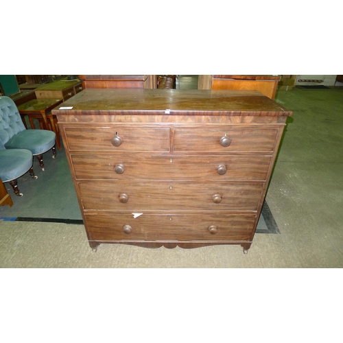 753 - A Victorian mahogany chest for 2 short and 3 long graduated drawers with cock beading and turned kno... 