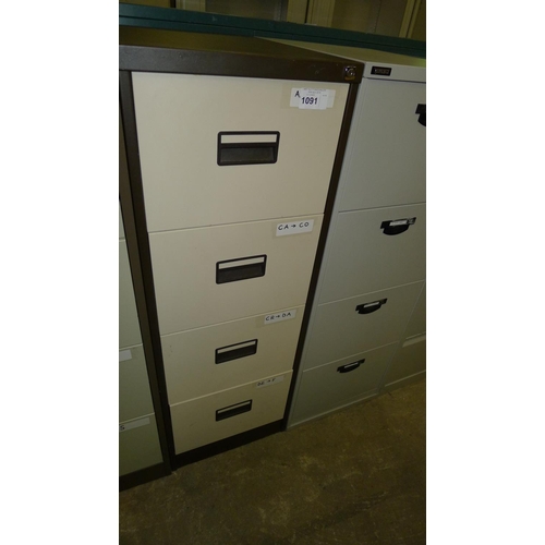 1091 - 1 metal 4 drawer filing cabinet