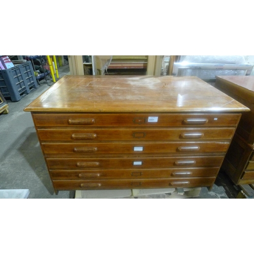 3001 - A wooden two section 6 drawer plan press overall size approx 1.5m wide, 92cm deep & 86cm high