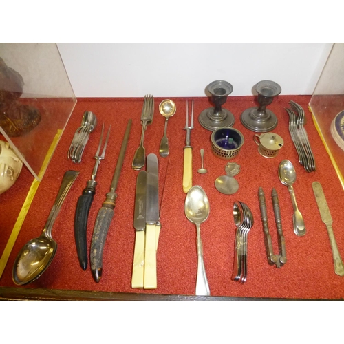 612 - A quantity of miscellaneous medals, cufflinks, coins, watches, pen knives and silver plated cutlery ... 