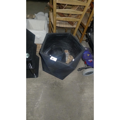 30 - 2 black five sided planters - 1 large & 1 small