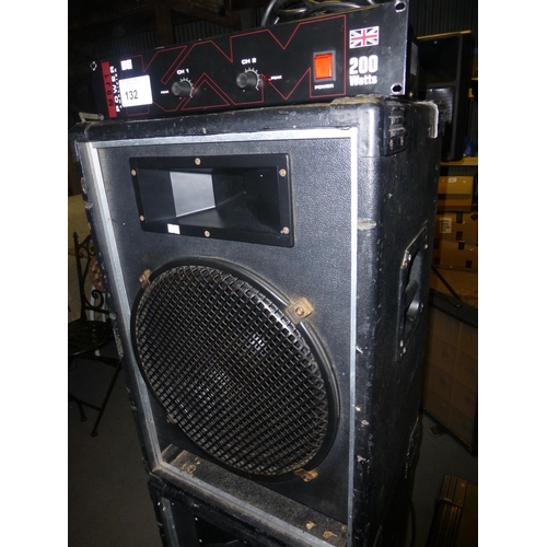 131 - A complete disco system including a Peavey CS 800 400w x 400w power amp, various lights, twin CD pla... 