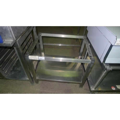 1847 - One used commercial stainless steel stand 75 x 57 x 64 cm