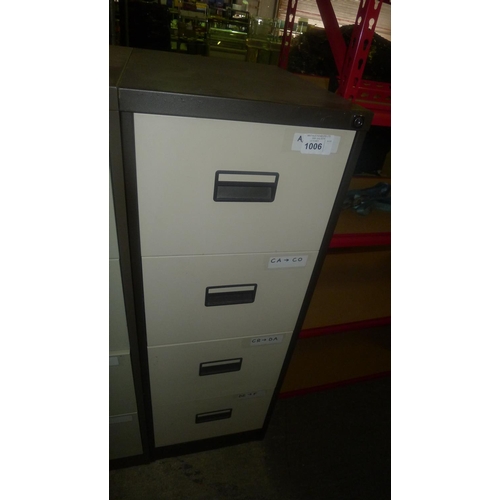 1006 - 1 metal 4 drawer filing cabinet