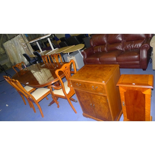 1126 - 1 reproduction dining suite comprising of an oval centre extending dining table with 6 chairs, 1 hi-... 