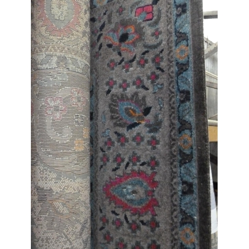 1351 - 1 floor rug by Safavieh RRP £355