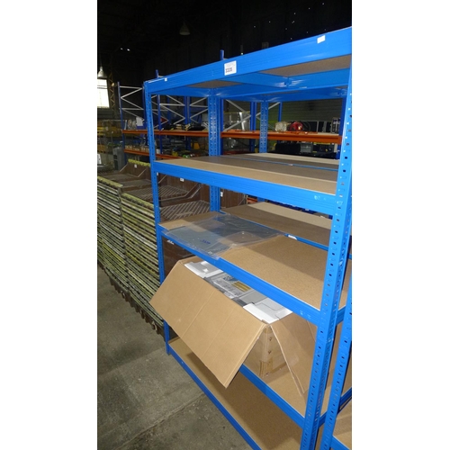 3335 - 2 freestanding bays of blue metal boltless stores type racking, each bay approx 1.79m high, 1.2m wid... 