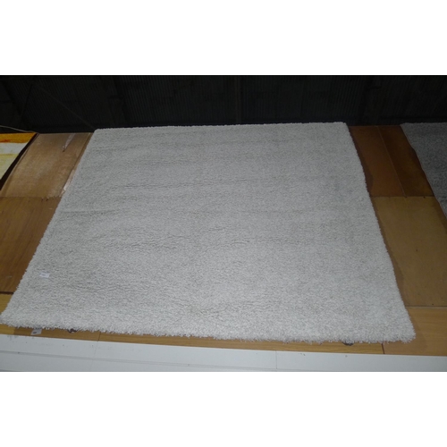 701 - A modern plain off white carpet 300cm x 240cm