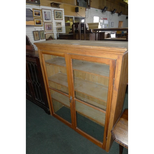 773 - A pine display cabinet/dresser top with two glazed doors enclosing shelves