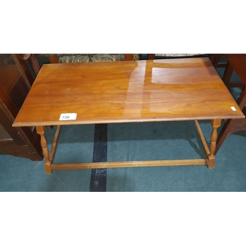 739 - 1 light wood coffee table