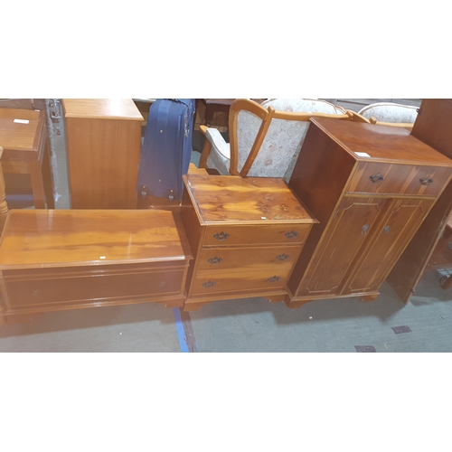 100 - 1 Yew reproduction TV unit, matching chest of 3 drawers (front trim requires attention) & 1 low cabi... 