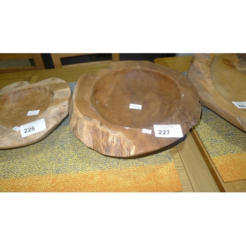 227 - 1 solid teak bowl - medium