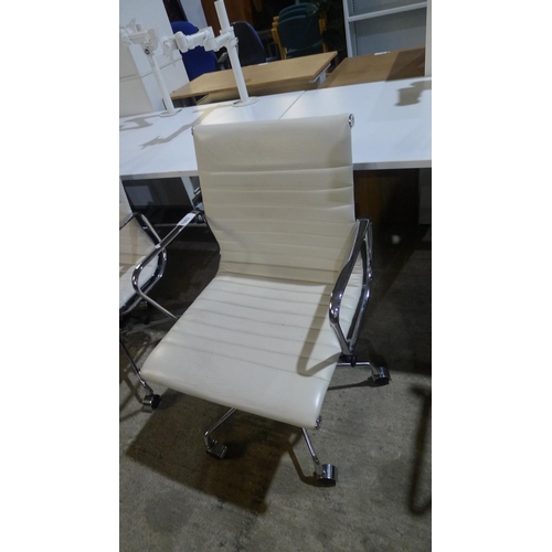 1083 - 1 cream upholstered chrome framed office swivel chair