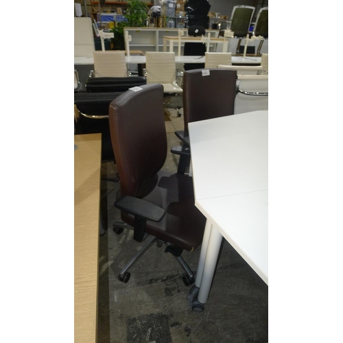 1122 - 1 Sona brown leather upholstered office swivel chair by Boss Design