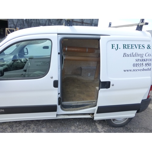 13 - Citroen berlingo 600 HDi Enter 75, Car derived Van,  Reg  WJ57 HYX, 14/09/2007, 5sp. Manual diesel 1... 