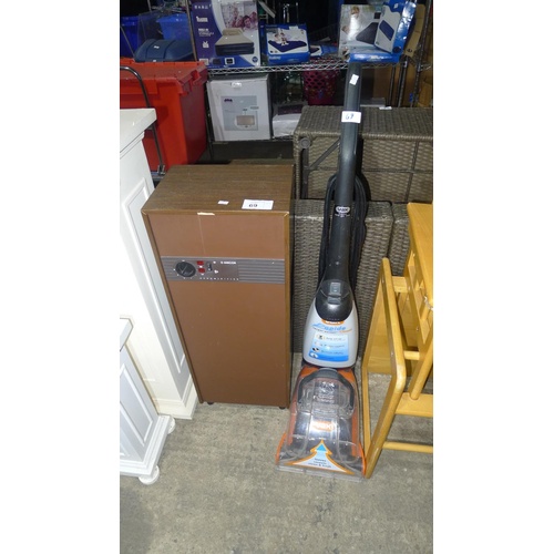 69 - 1 Vax Rapide carpet cleaner & 1 Amcor dehumidifier (Trade)