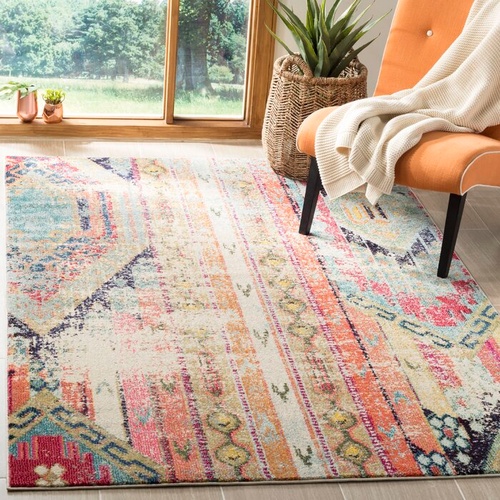 3068 - A large pink/blue/beige patterned rug approx 200 x 290 RRP £126