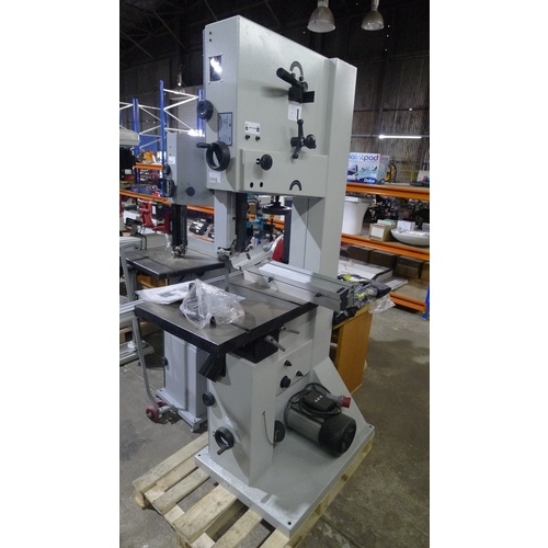 2273B - 1 large wood working bandsaw by Fulin, 3ph RRP £2300 (SAM002878)