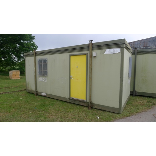 2999a - 1 jack leg site cabin with single side door, 4 metal mesh covered windows (1 each side), approx 2.52... 