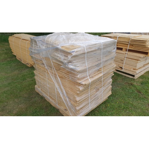 3015 - A large qty of stirling Board offcuts  1m x 43cms x 18mm