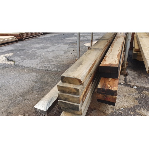 2979 - 12 lengths of oak - sizes vary slightly. 6 lengths 5 metres x 210mm x 70mm.. 5 lengths 4m x 210mm x ... 