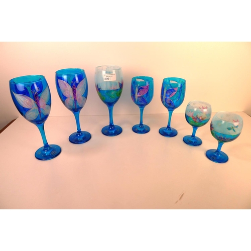 299 - 7 miscellaneous coloured drinking glasses