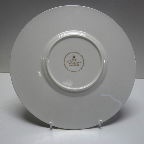 301 - A Royal collection limited edition Golden Jubilee loving Cup and matching plate