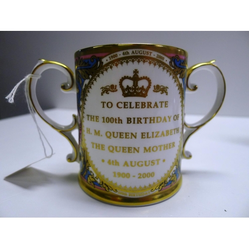 302 - A Coverswall Queen mother commemoration loving Cup with matching plate