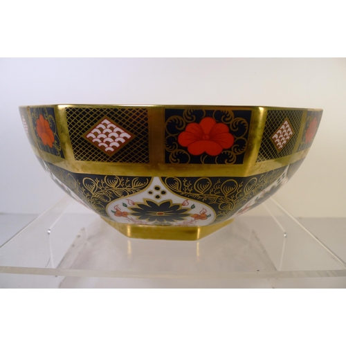 340 - A Royal Crown Derby old Imari 1128 octagonal bowl 28cm diameter. With boxes