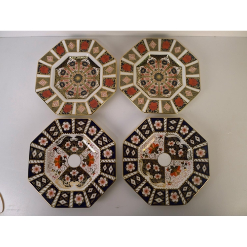 343 - A set of 4 Royal Crown Derby old Imari 1128 octagonal plates, 22cm diameter