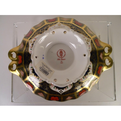 373 - A Royal Crown Derby old Imari 1128 duchess tray, 30cm wide, with box