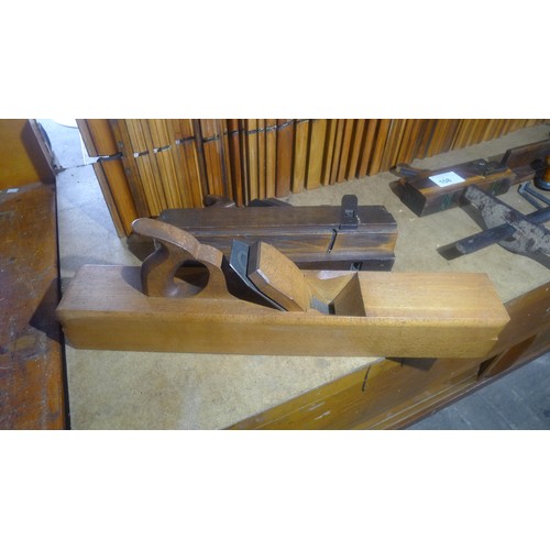 108 - A quantity of approximately 60 vintage wooden planes by Holbrook, Clarke etc and several other vinta... 