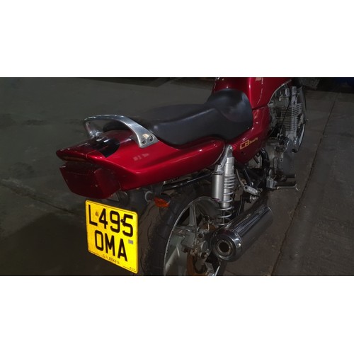 522 - Honda CB 750 - F2N Motorcycle, Red, Reg L495 OMA 1st reg 01/08/1993, 748cc  MoT 19/12/2020, Mileage ... 