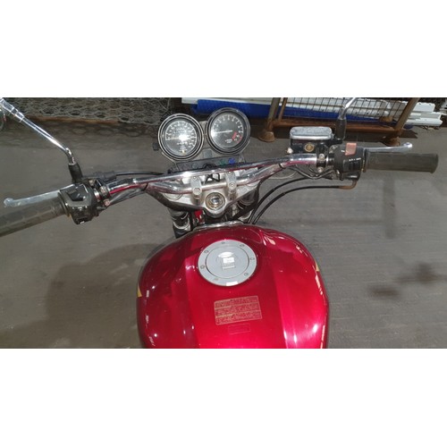 522 - Honda CB 750 - F2N Motorcycle, Red, Reg L495 OMA 1st reg 01/08/1993, 748cc  MoT 19/12/2020, Mileage ... 