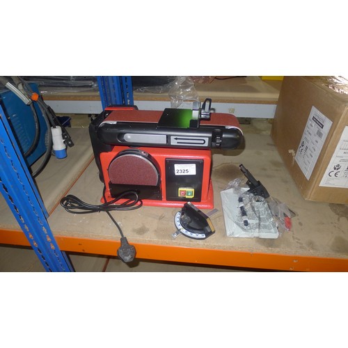 2325 - 1 bench top Craft AC150BDS belt & disc sander, 240v RRP £129 (SP016374)