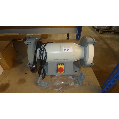 2330 - 1 Trade slow running double ended bench grinder type AT200SRG/AT8SRG2, 240v RRP £179 (SP016146)