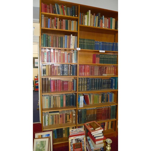 775b - Two bays of library books, mainly classics