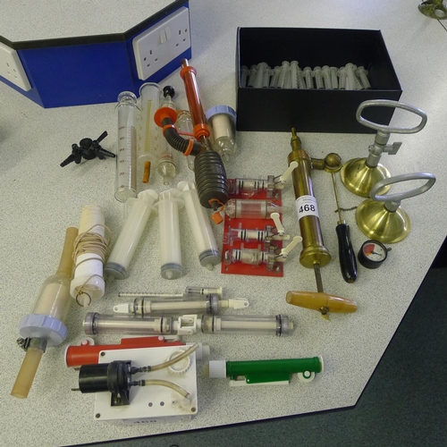 468 - A quantity of various laboratory equipment including syringe type items in plastic, glass and metal