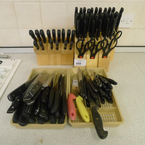 588 - Quantity of various knife blocks with knives and loose kitchen knives