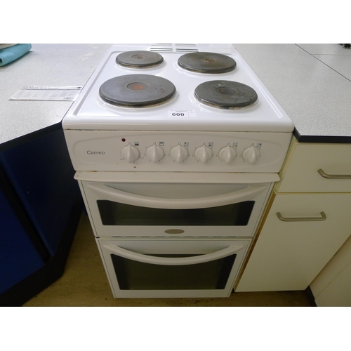 600 - A Belling cameo freestanding electric cooker