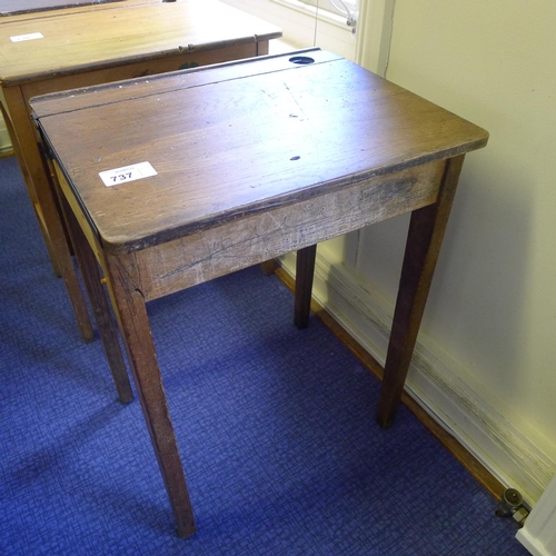 737 - A vintage wooden single classroom desk with a lift lid